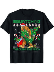 Squatching Through The Snow Squatch Santa Bigfoot Christmas T-Shirt 180G 100% Cotton Printed Round Neck Short-Sleeve T-Shirt, Gifts for Men Dad Husband Grandpa, S-XXXL, Black