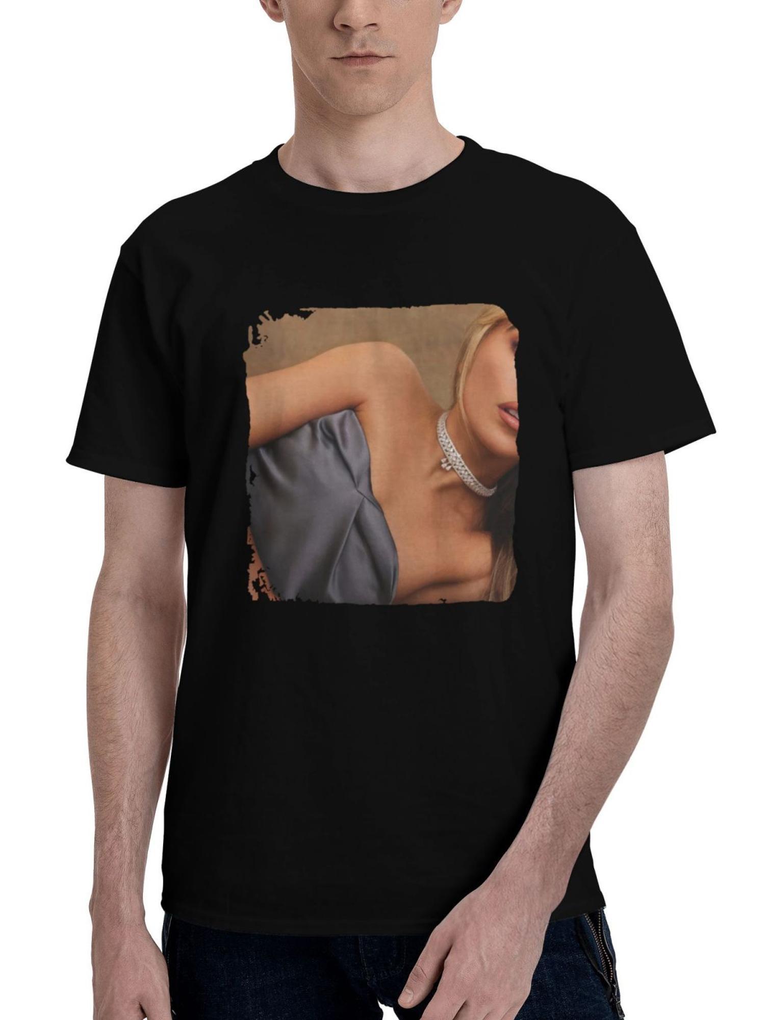 2023 Sabrina Carpenter Marie Claire Mexico 180G 100% Cotton Printed Round Neck Short-Sleeve T-Shirt, Christmas Gifts for Men Dad Husband Grandpa, S-XXXL, Black