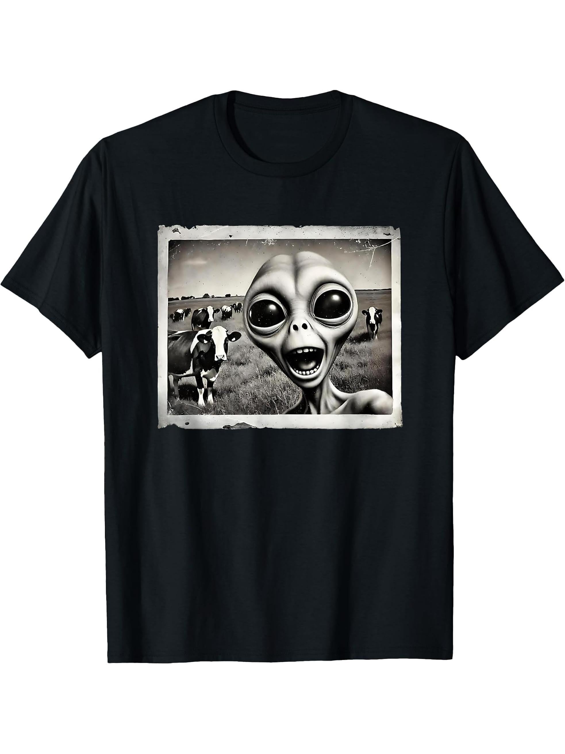 Funny Alien Selfie With Cows UFO Sci-Fi Humor T-Shirt 180G 100% Cotton Printed Round Neck Short-Sleeve T-Shirt, Gifts for Men Dad Husband Grandpa, S-XXXL, Black
