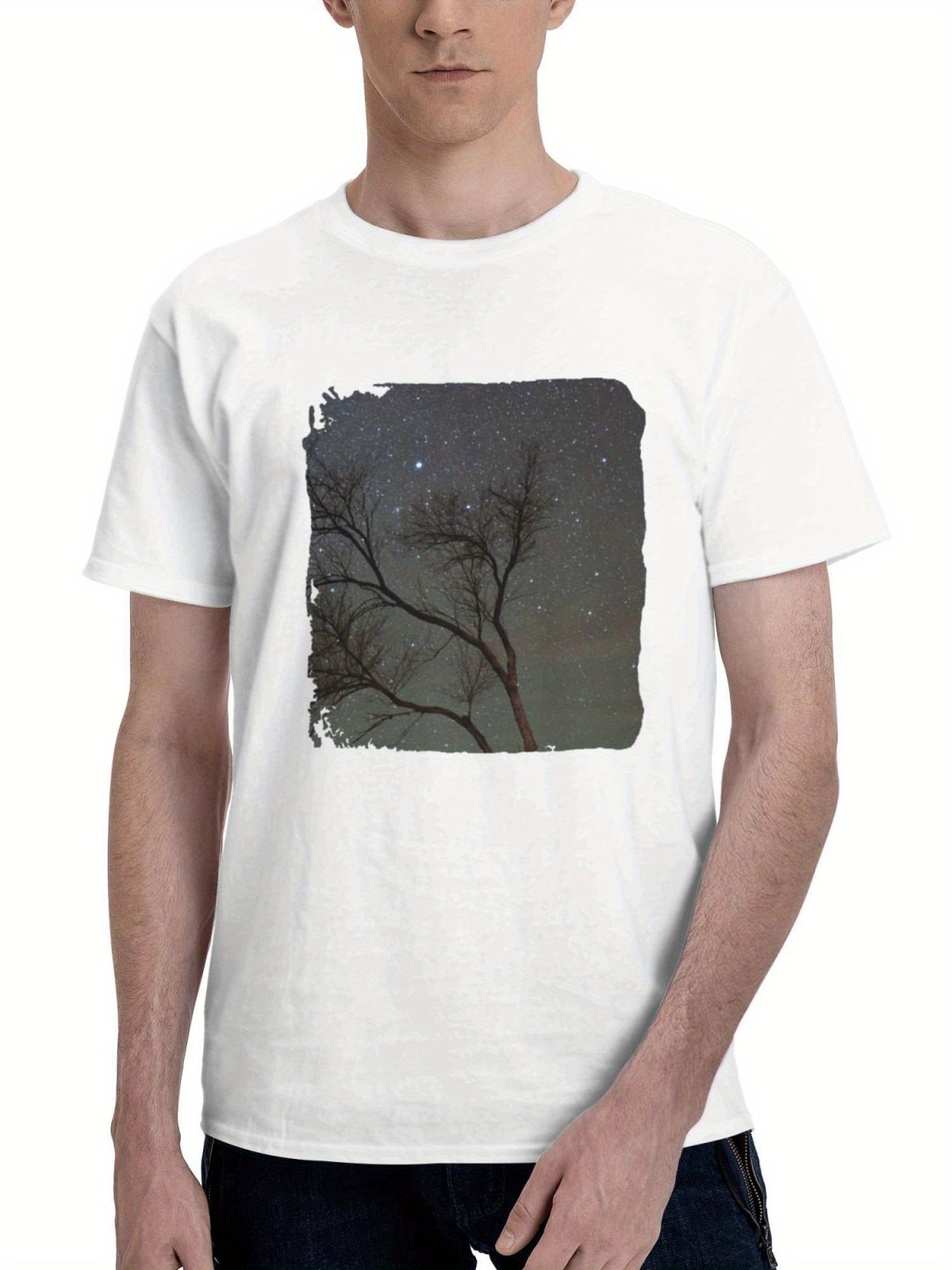 A Lone Tree Under A Night Sky With Stars 180G 100% Cotton Printed Round Neck Short-Sleeve T-Shirt, Gifts for Men Dad Husband Grandpa, S-XXXL, White