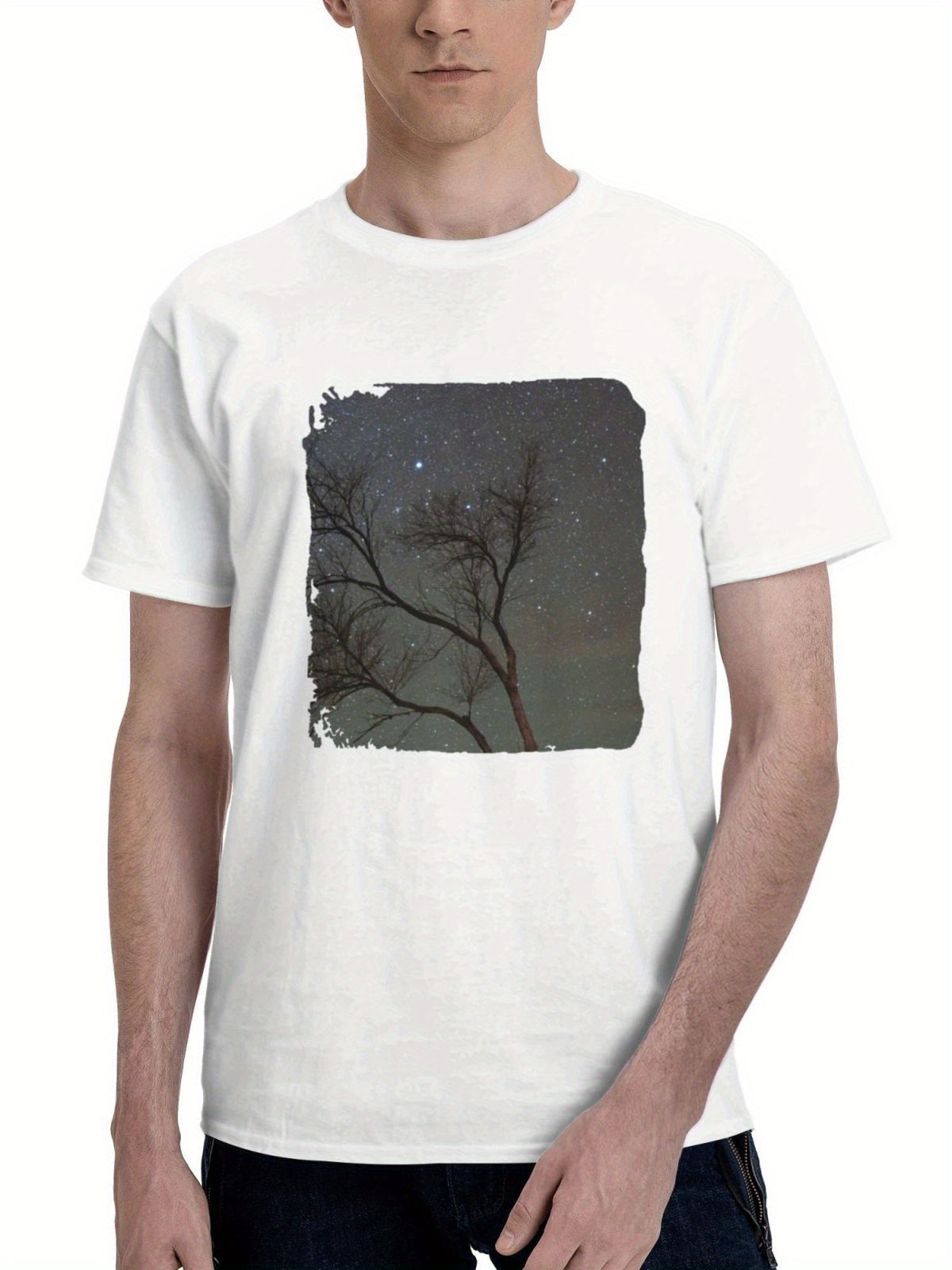 A Lone Tree Under A Night Sky With Stars 180G 100% Cotton Printed Round Neck Short-Sleeve T-Shirt, Gifts for Men Dad Husband Grandpa, S-XXXL, White