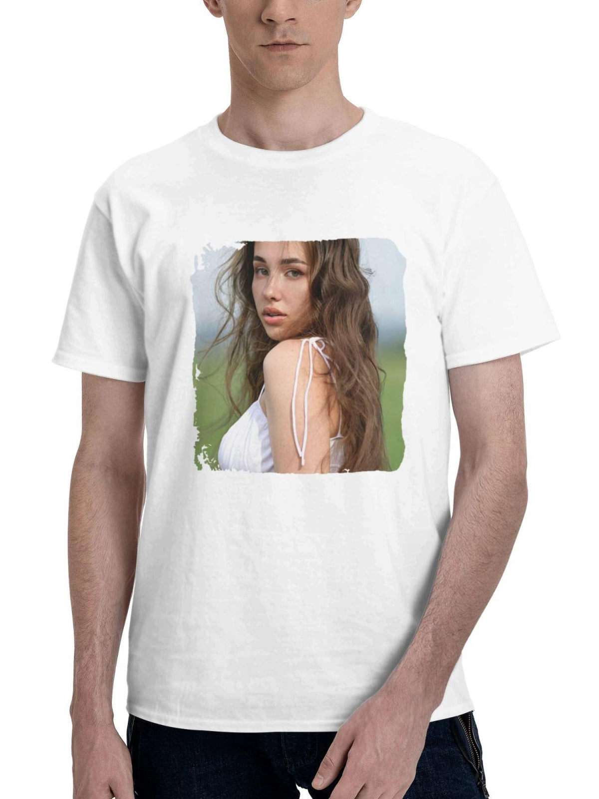 Beautiful Girl In Field Outd 180G 100% Cotton Printed Round Neck Short-Sleeve T-Shirt, Gifts for Men Dad Husband Grandpa, S-XXXL, White