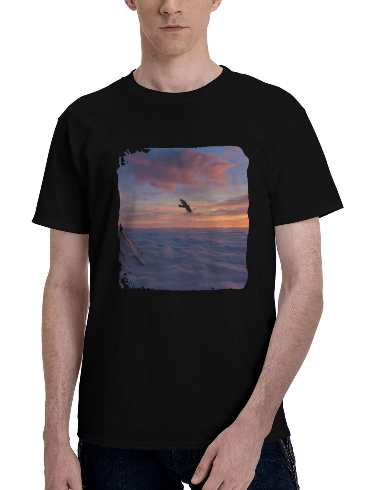 Bird-Soaring Above Snowy Heights 180G 100% Cotton Printed Round Neck Short-Sleeve T-Shirt, Christmas Gifts for Men Dad Husband Grandpa, S-XXXL, Black